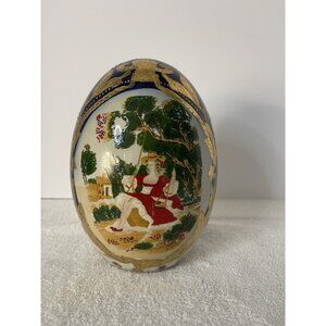 Vintage Royal Satsuma Hand painted Japanese Geisha Ceramic Egg w/ Wooden Stand